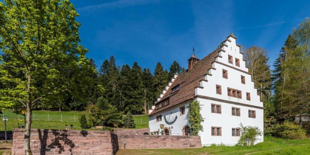 dom wakacyjny dwór Christophstal Header